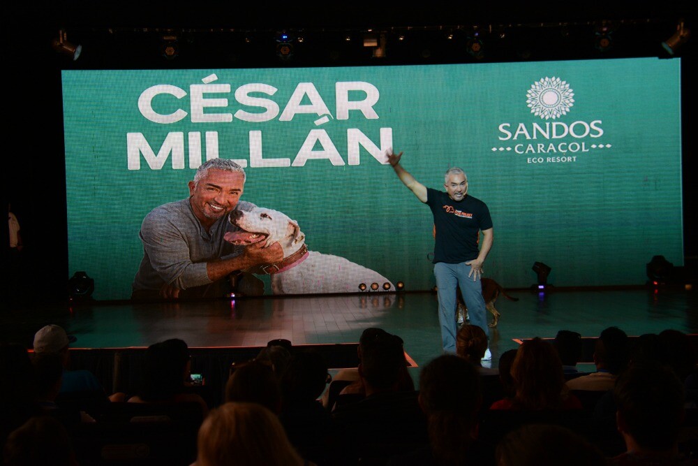Cesar Millan conferencia