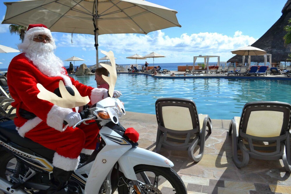 Los Cabos resort Santa Claus
