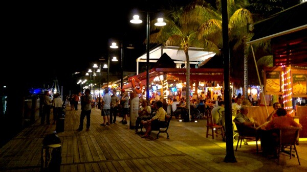 Plaza La Isla Cancun