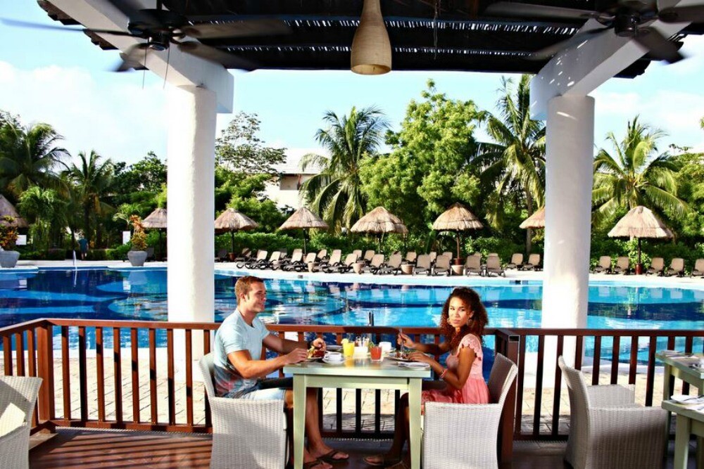 Riviera Maya  poolside restaurant