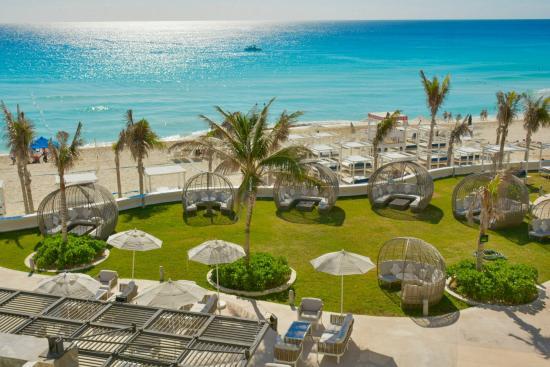 Sandos Cancun Lifestyle Resort Bar Two