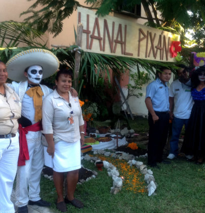 Day of the Dead Altars in Sandos Caracol
