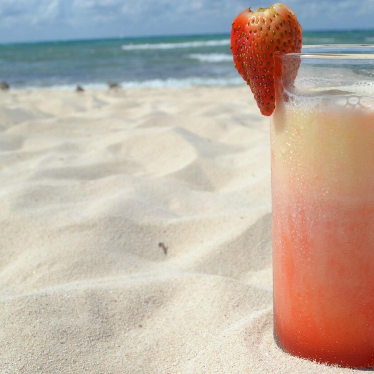 Sandos Cocktail Week Day 3: “Miami Vice”